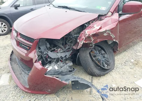 2019 Dodge Grand Caravan Gt z USA, uszkodzony, nr VIN 2C4RDGEG6KR760193